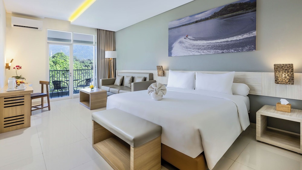 The Wujil Resort and Conventions Semarang 12/43