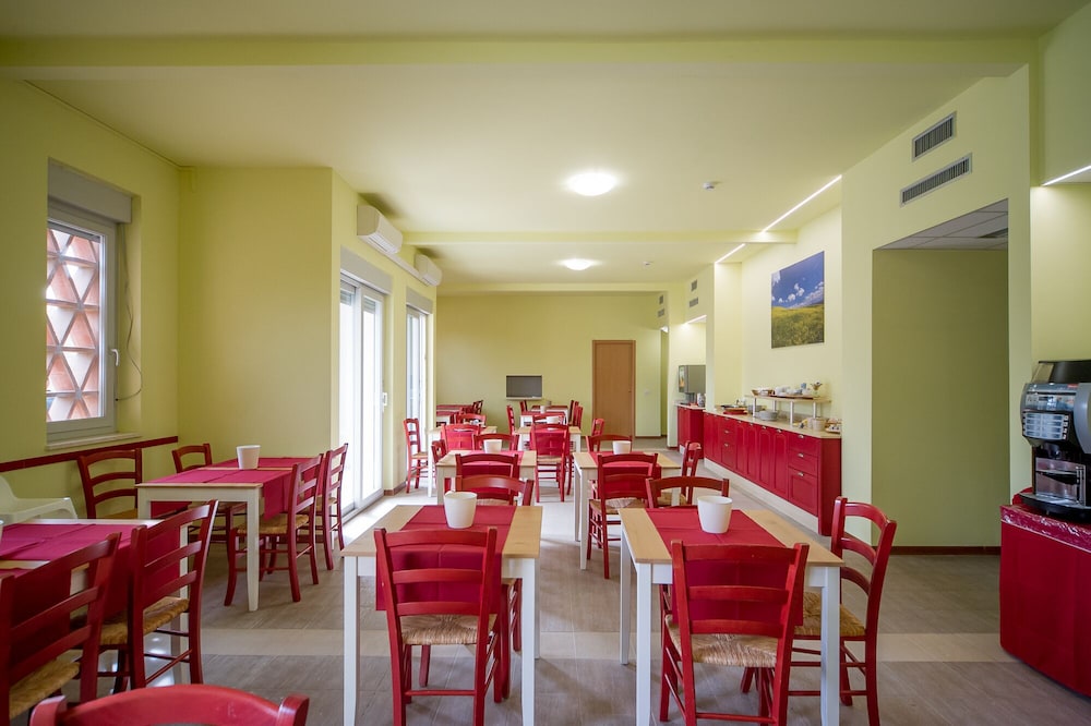 Hotel Foresteria Volterra 12/26