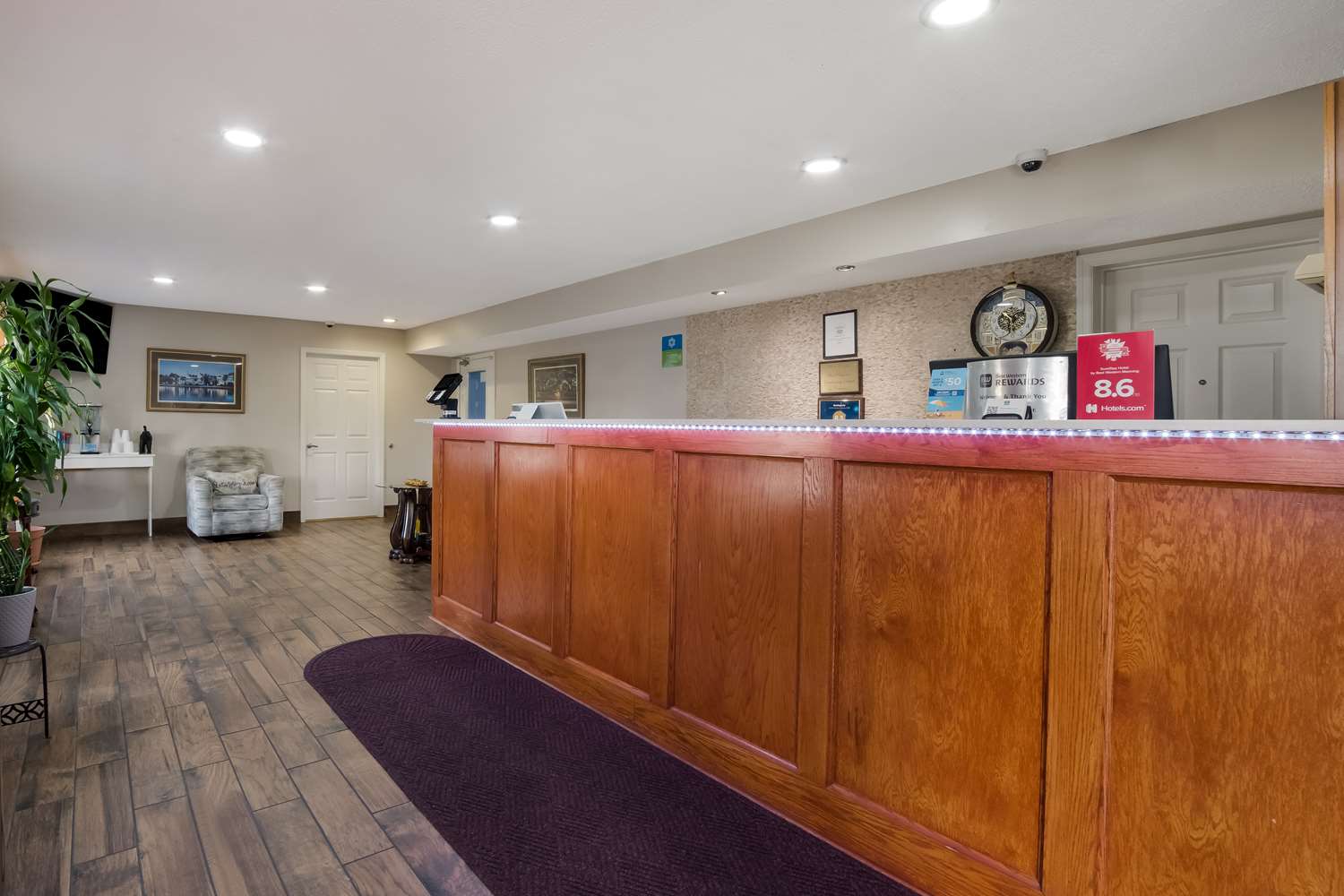 SureStay Hotel by Best Western Manning 4/39