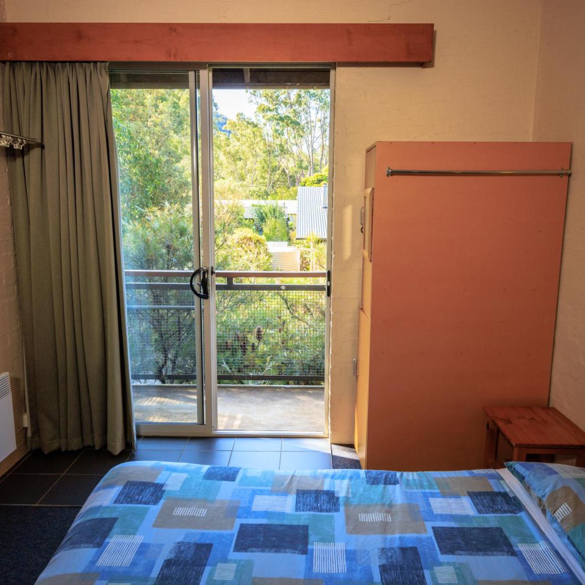 YHA Grampians Eco Halls Gap 31/63