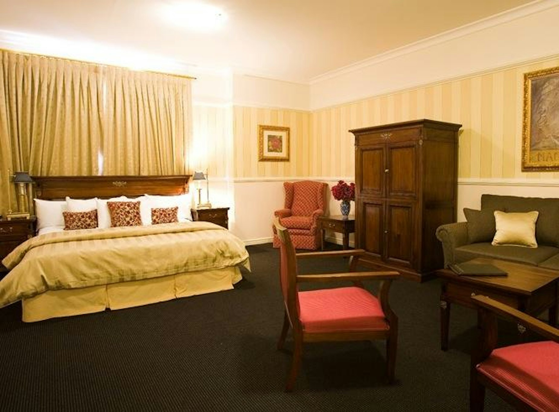 REDEARTH HOTEL 19/31