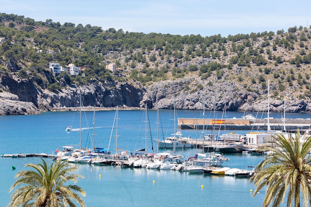 Gran Hotel Soller 71/75