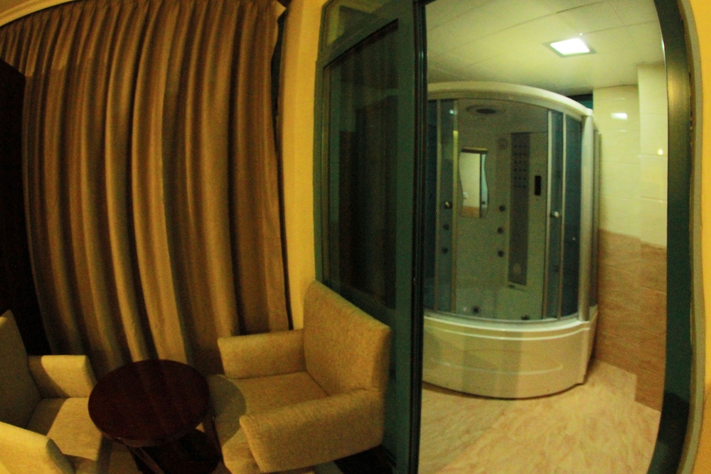 Zmama Hotel 35/50
