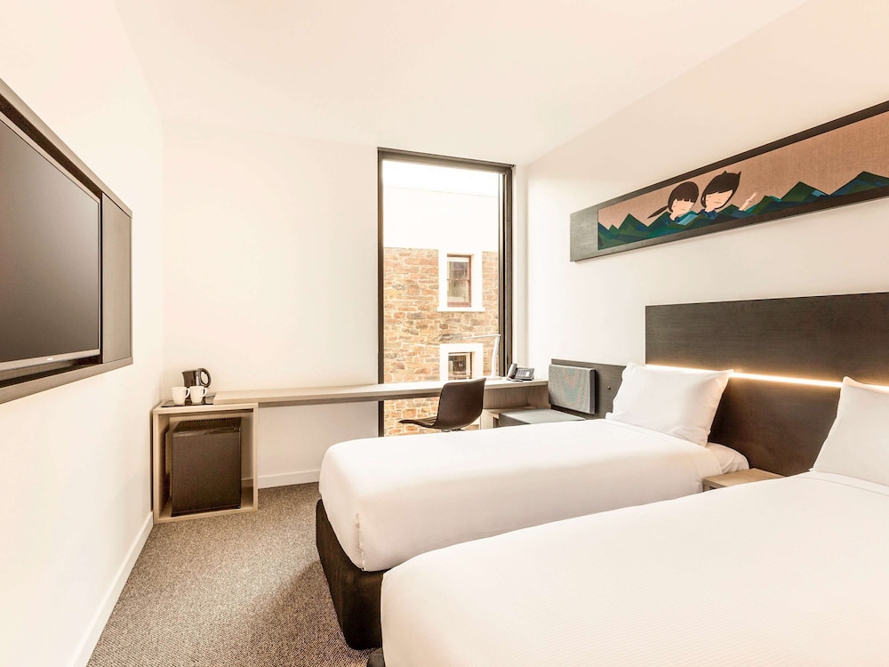 STANDARD, TWIN BEDS