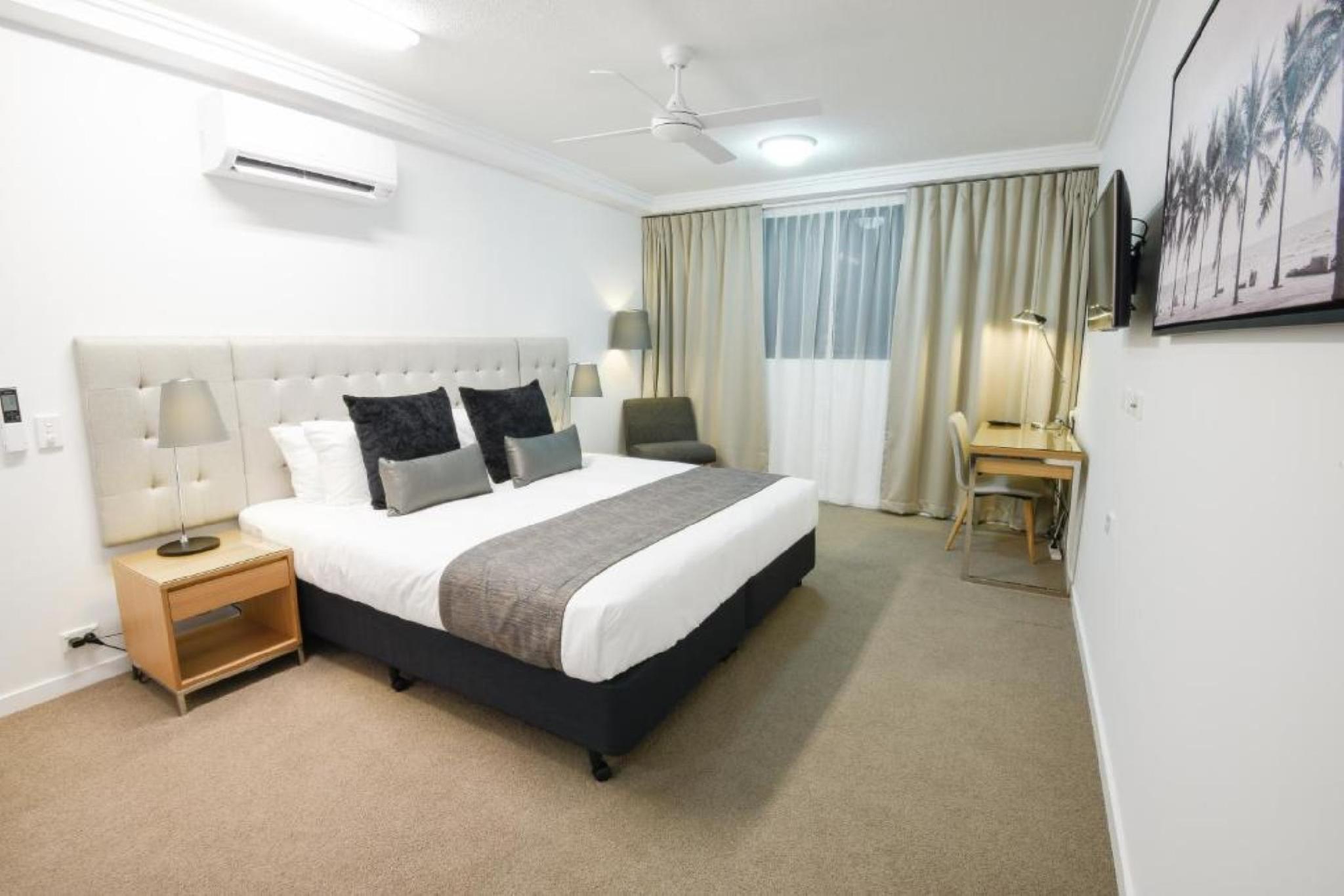 2 Bedrooms, Adjoining, Apartment