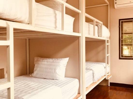 FEMALE DORM