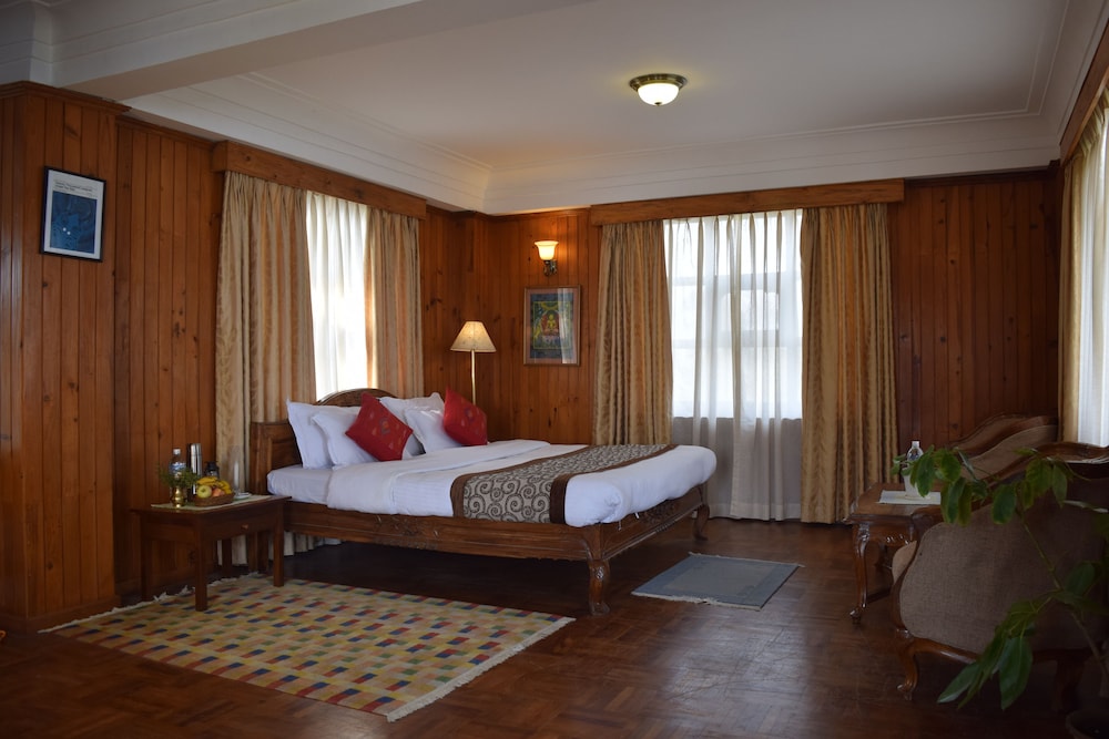 THE FORT RESORT 8/35