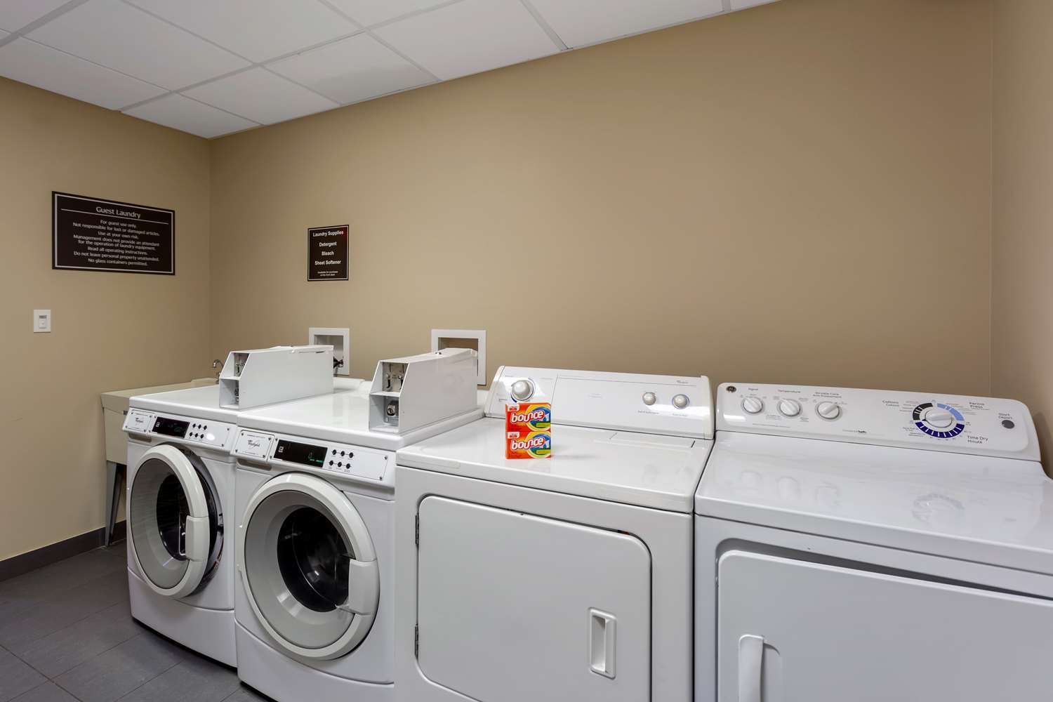 Best Western Plus Fort Saskatchewan Inn and Suites 18/22