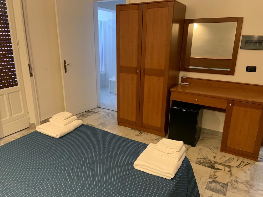 Lungomare Hotel 29/71