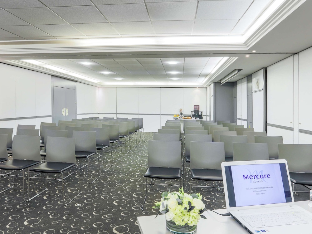 Mercure Paris Vaugirard Porte de Versailles 43/49