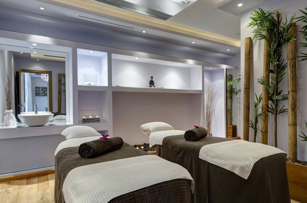 Corinthia Hotel St Georges Bay 25/50