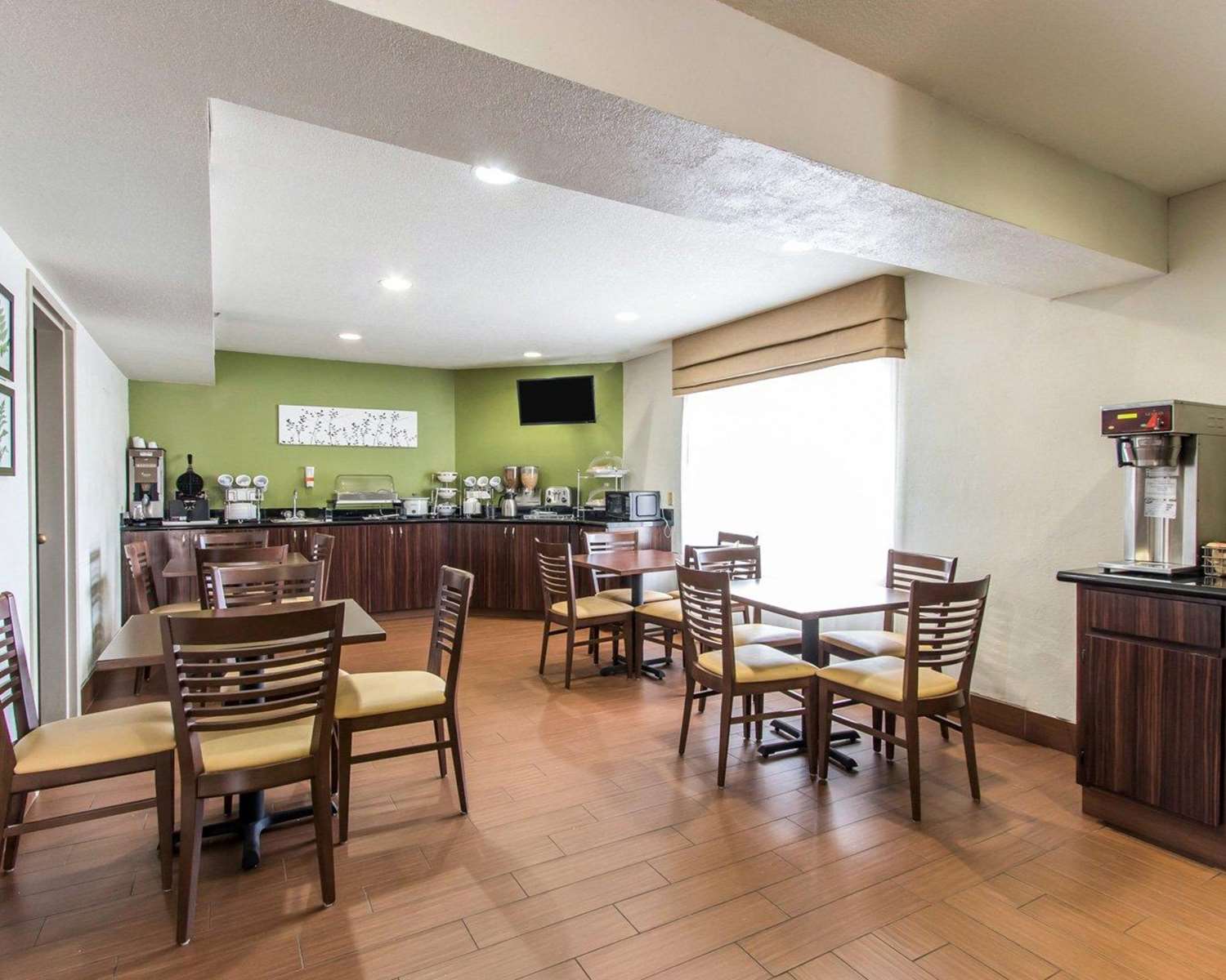 The Douillet by Demeure Hotels 18/24