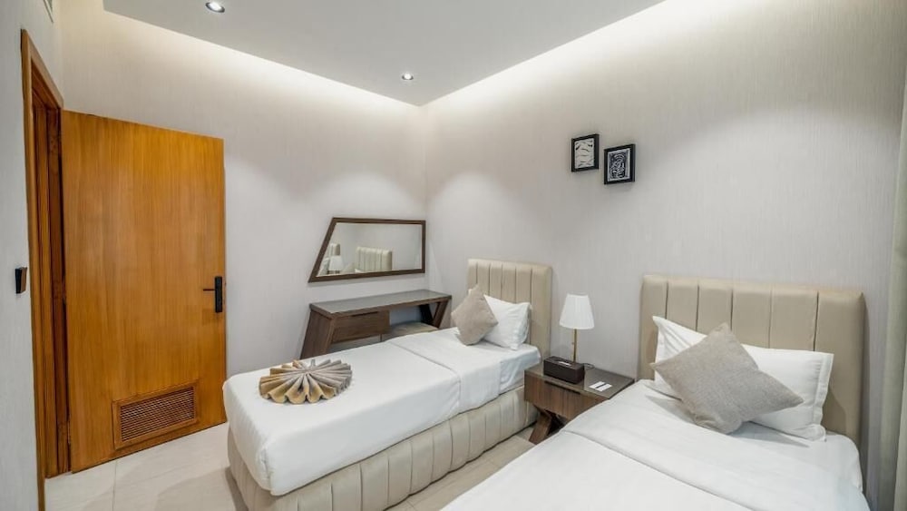 فندق مداريم كراون(Madareem Hotel) 25/81