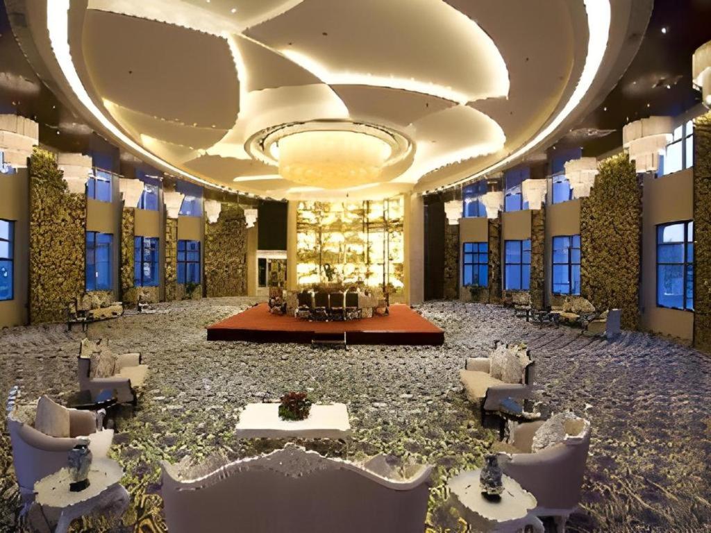 Country Garden Phoenix City Hotel Jurong 15/42