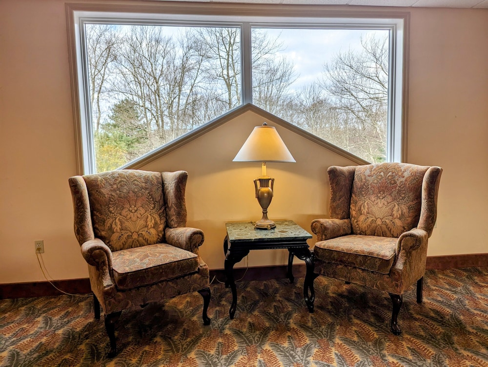The Willowbrook Village at Lake Harmony, a Wyndham Hotel 23/49
