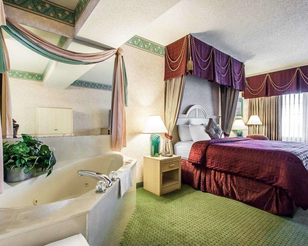 Clarion Inn Branson 33/72