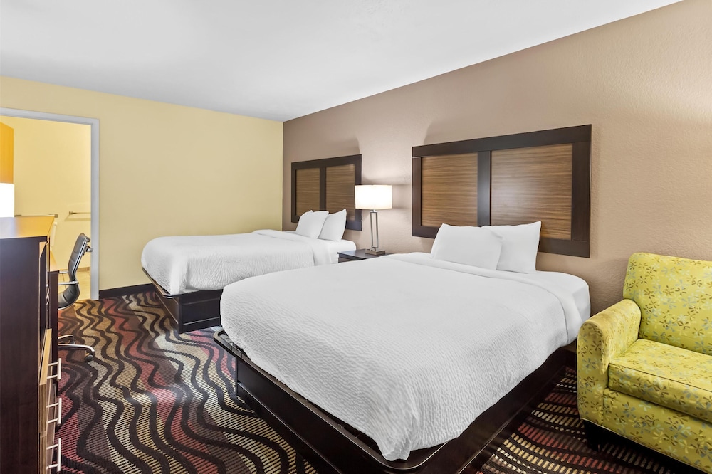 Americas Best Value Inn Grayson 14/23