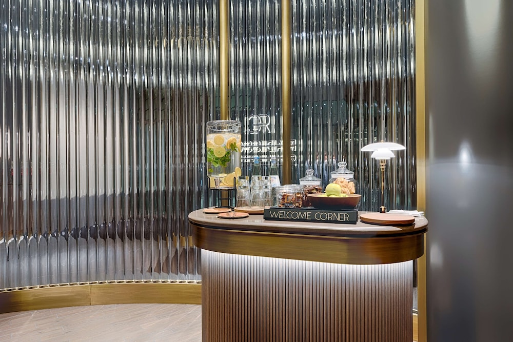 Radisson Collection Hotel, Berlin 57/68