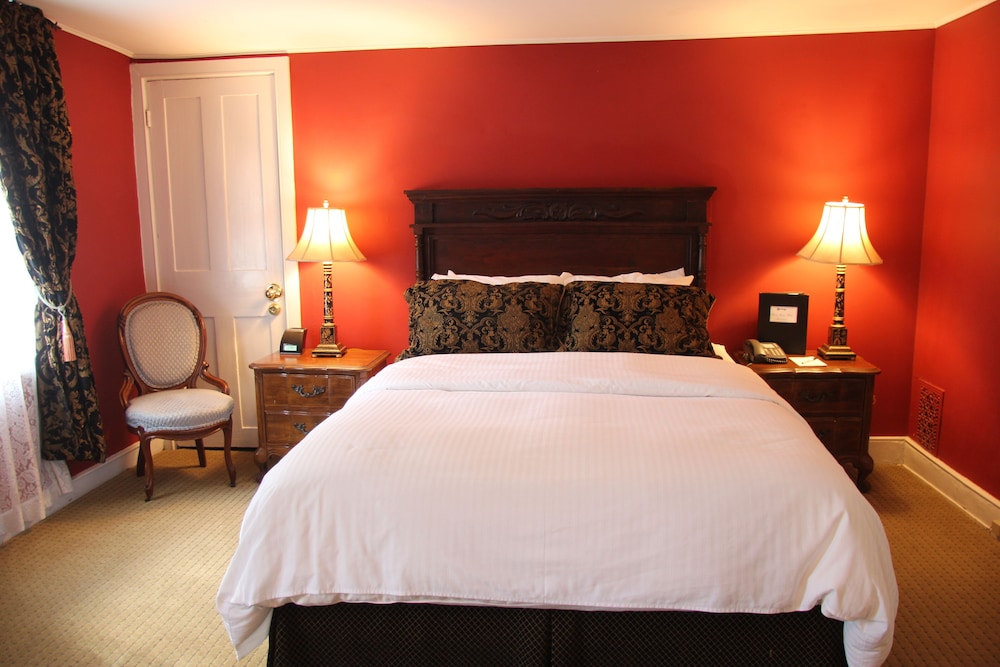 Morris House Hotel 10/50