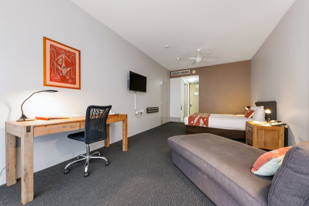 Kakadu Crocodile Hotel 42/61