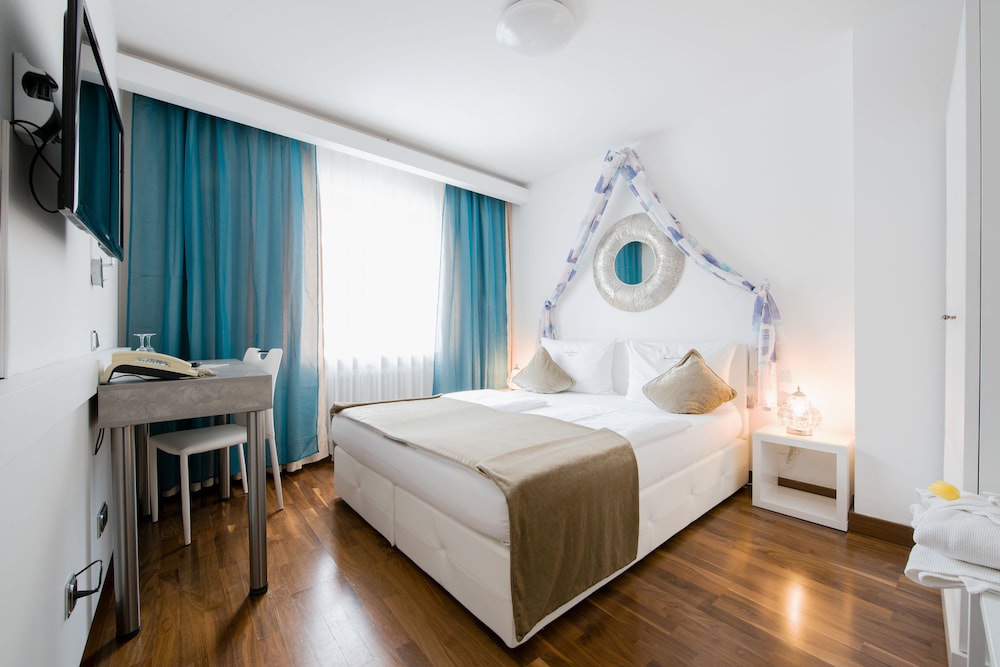 STANDARD, SINGLE, SINGLE BED