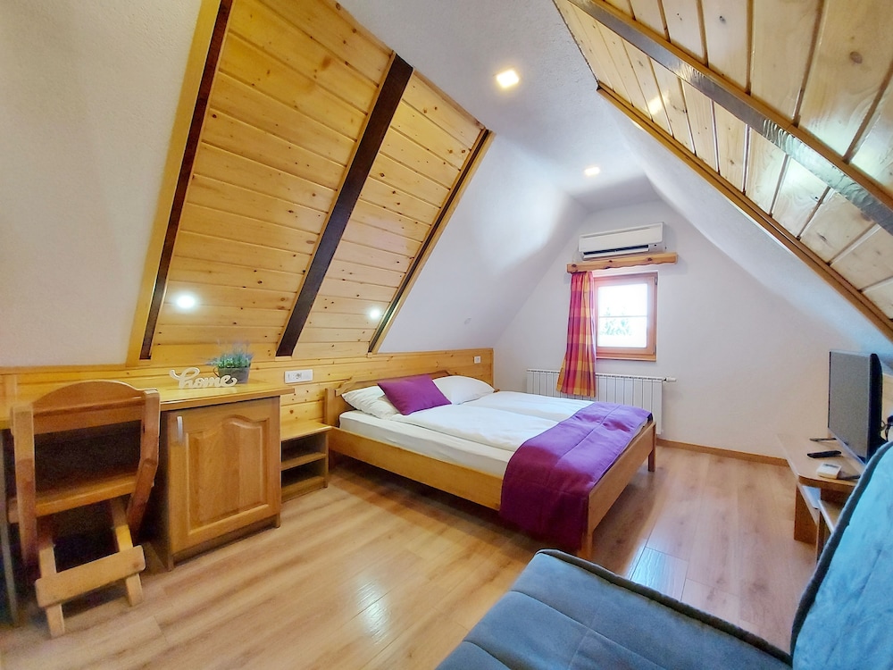 Roof, Double Bed