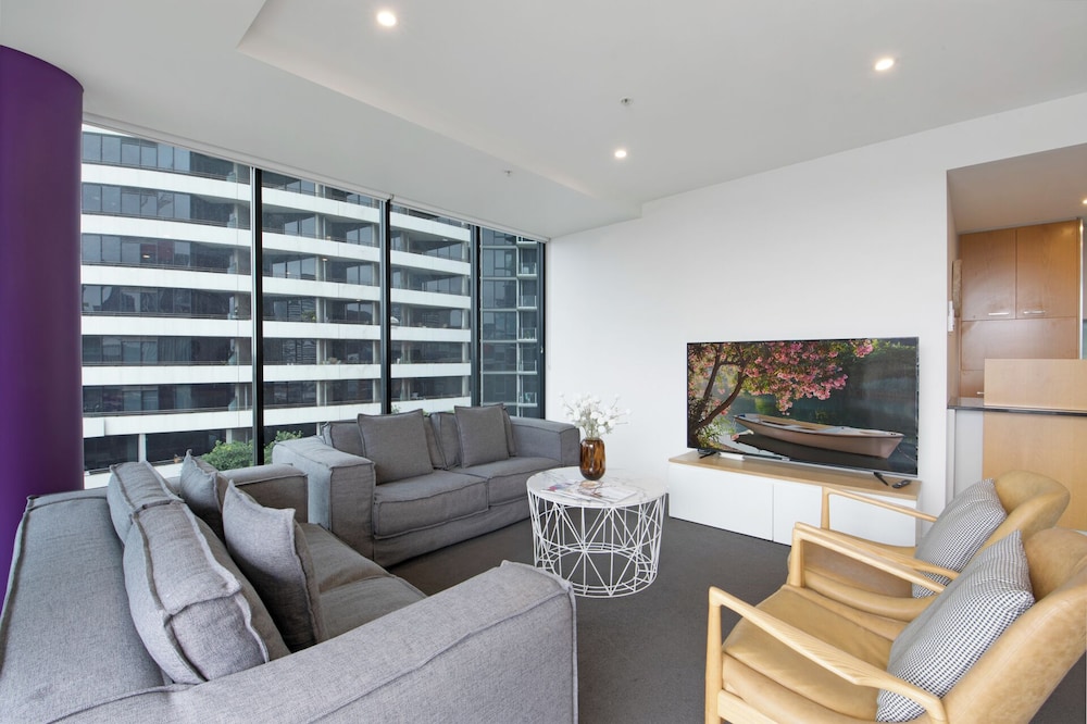 The Sebel Residences Melbourne Docklands 34/55