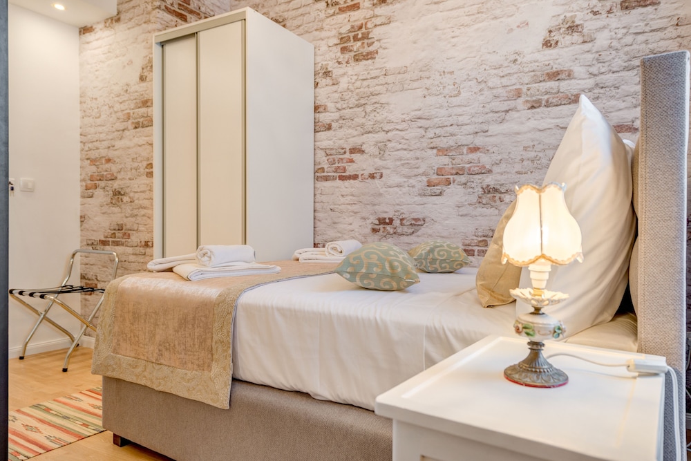Le Monde Luxury Accommodation 17/63