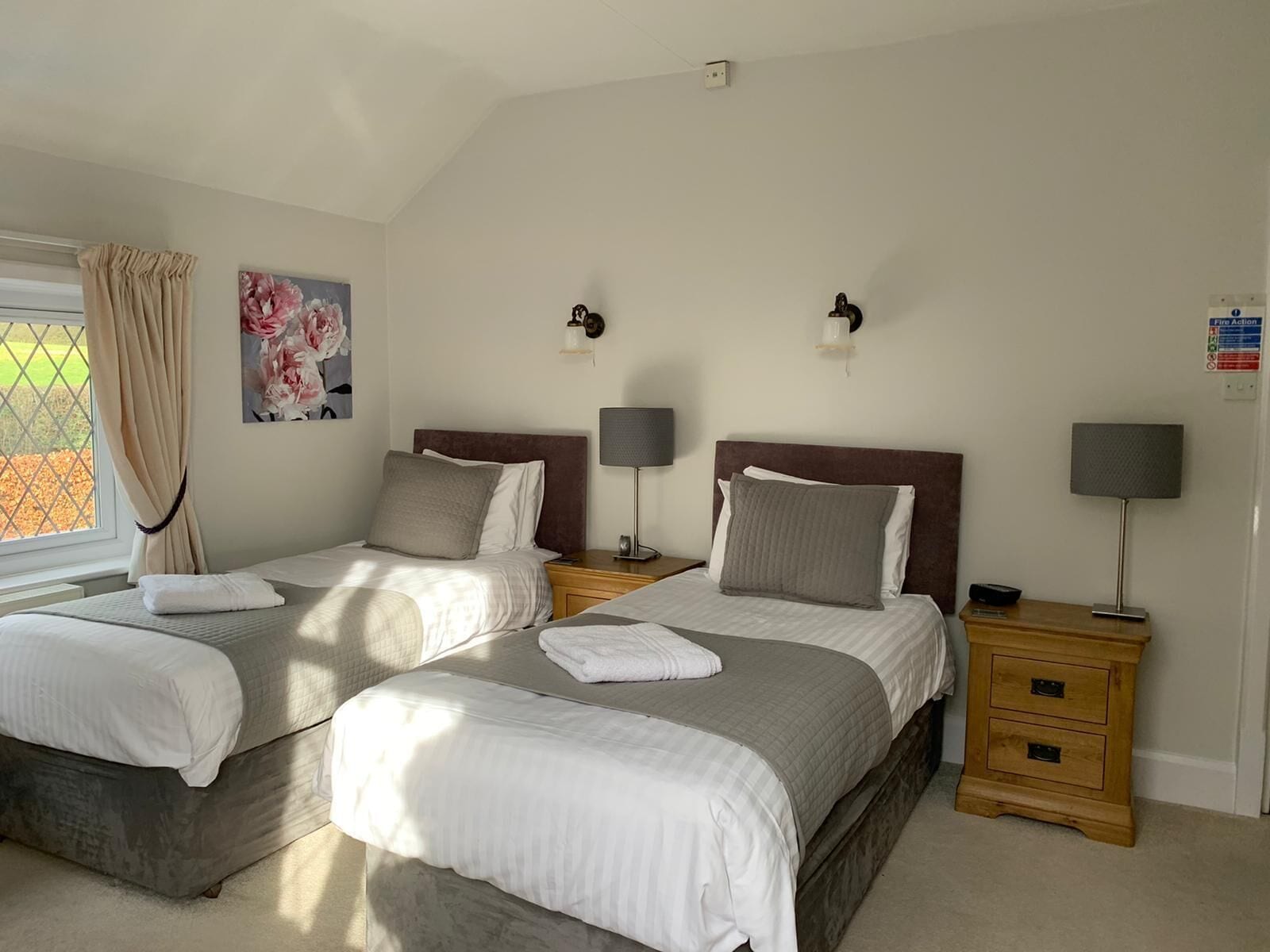 Standard, Double or Twin Bed