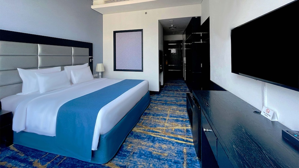Premium King Room