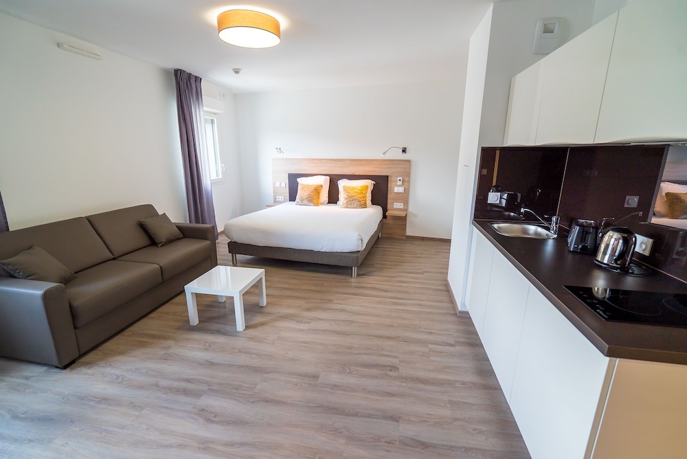 All Suites Appart Hotel Choisy Le Roi 39/48