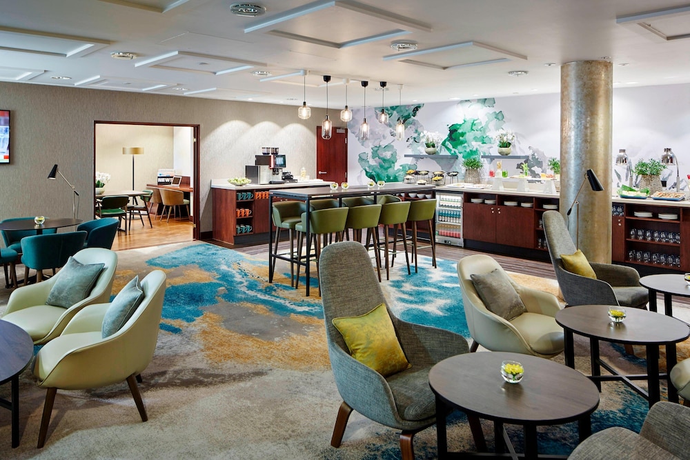 Leicester Marriott Hotel 33/51