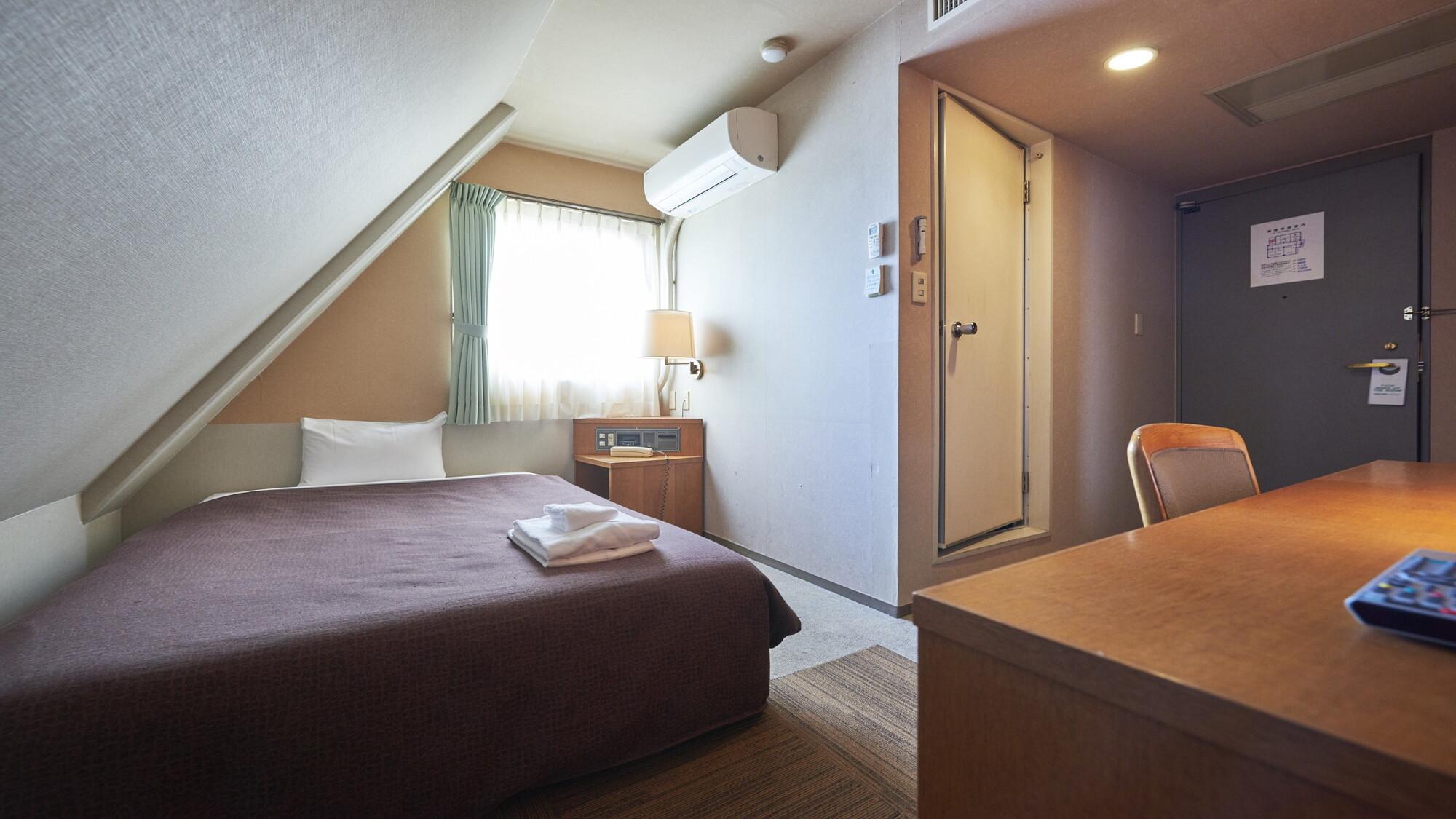 Semi Room, Standard, Semi Double Bed