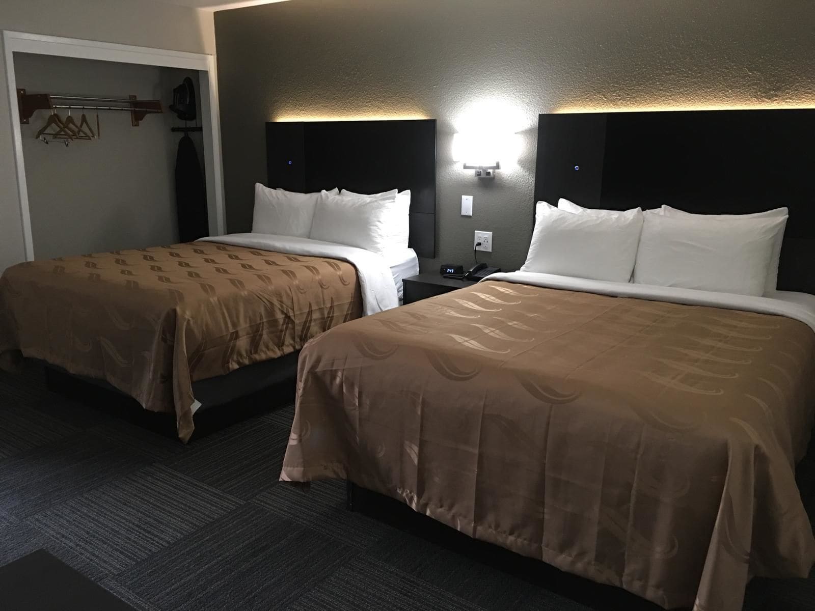 Standard, 2 Queen Beds