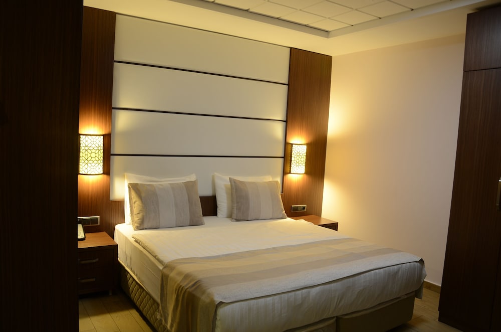 Safa Royal Museum Hotel 11/33