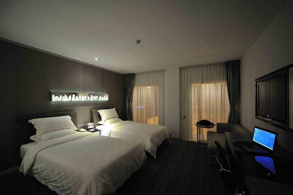 Kingtown Riverside Hotel Plaza Shanghai 15/35