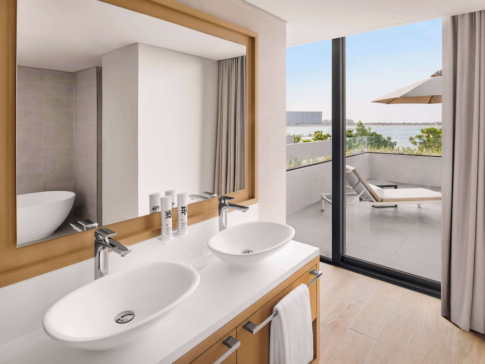 Movenpick Resort Al Marjan Island 42/42