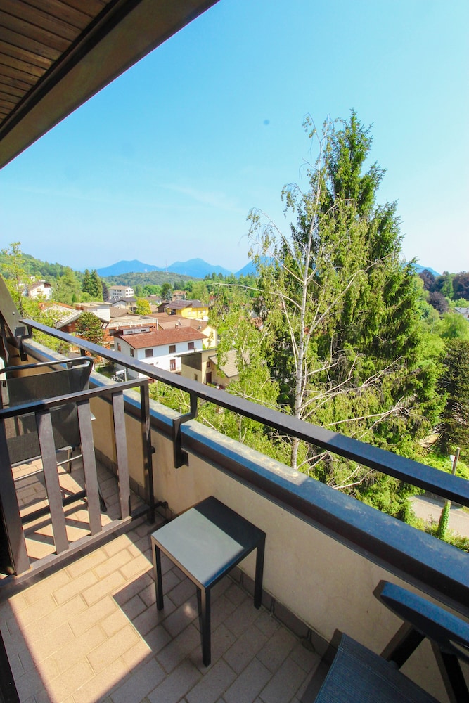 Hotel Moderno 34/50