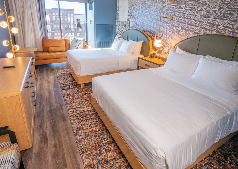 Standard, 2 Queen Beds, Accessible