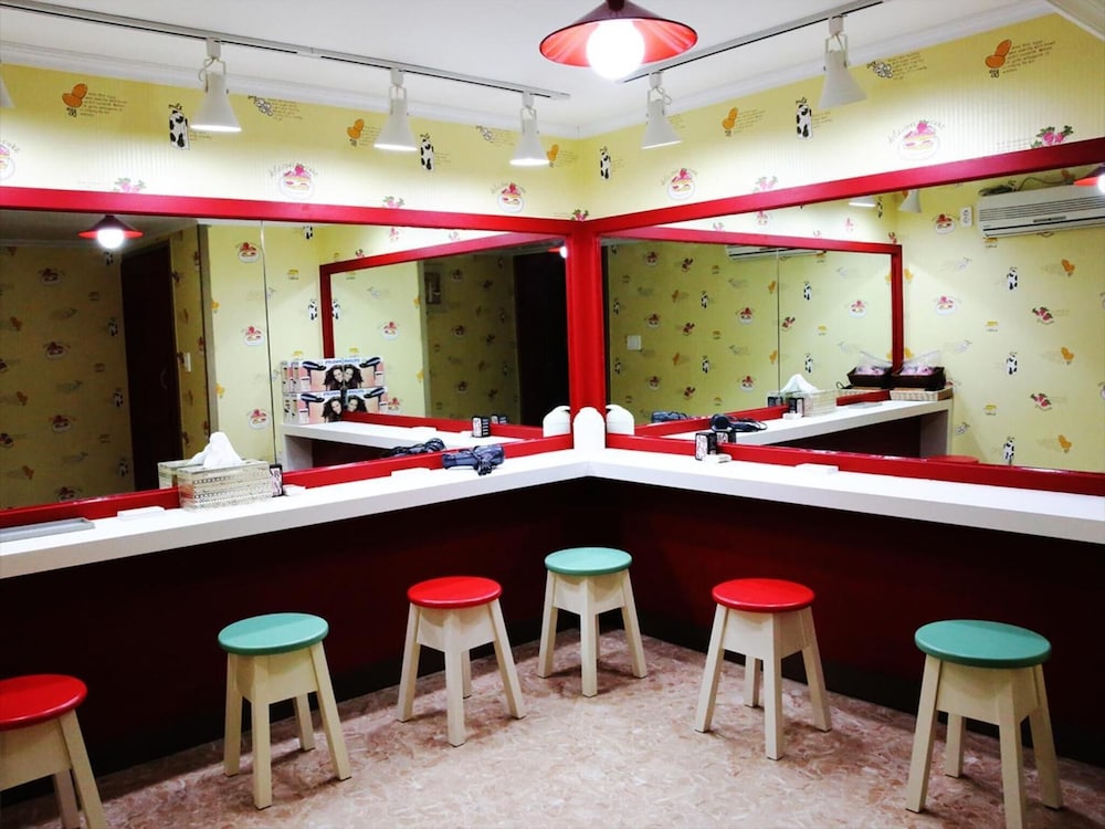 Jeju R Hotel Guest House Hostel 41/60