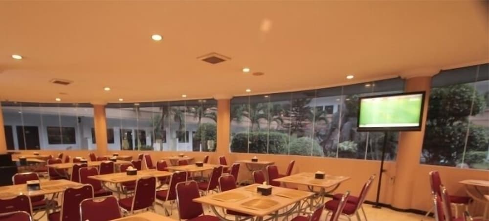 Sinar II Hotel 21/33