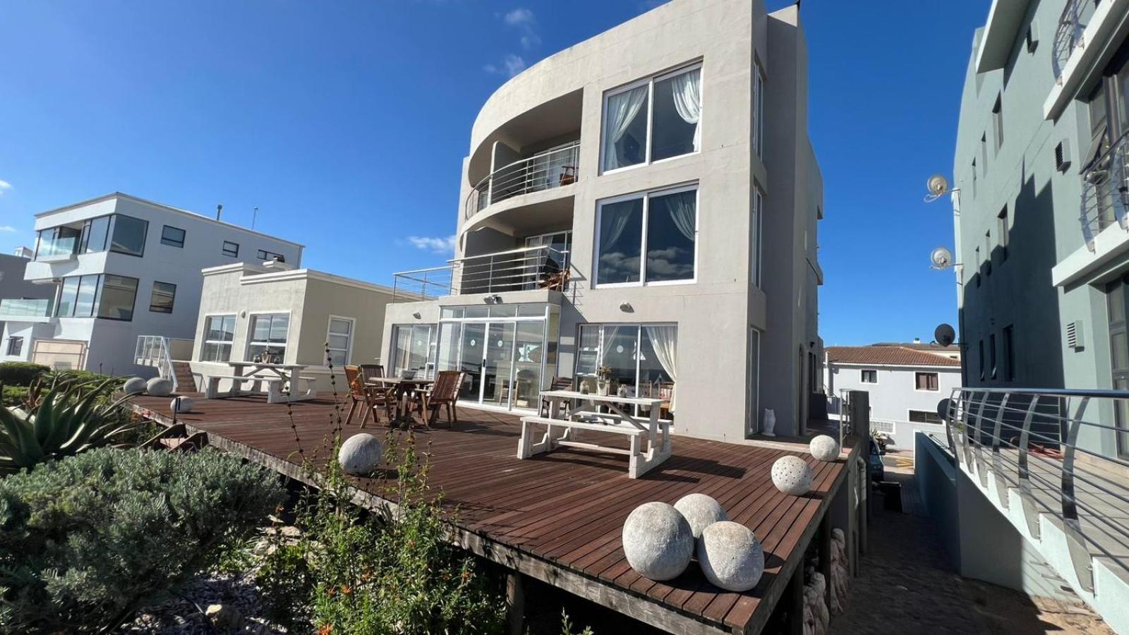 Langebaan Beach Towers 39/39