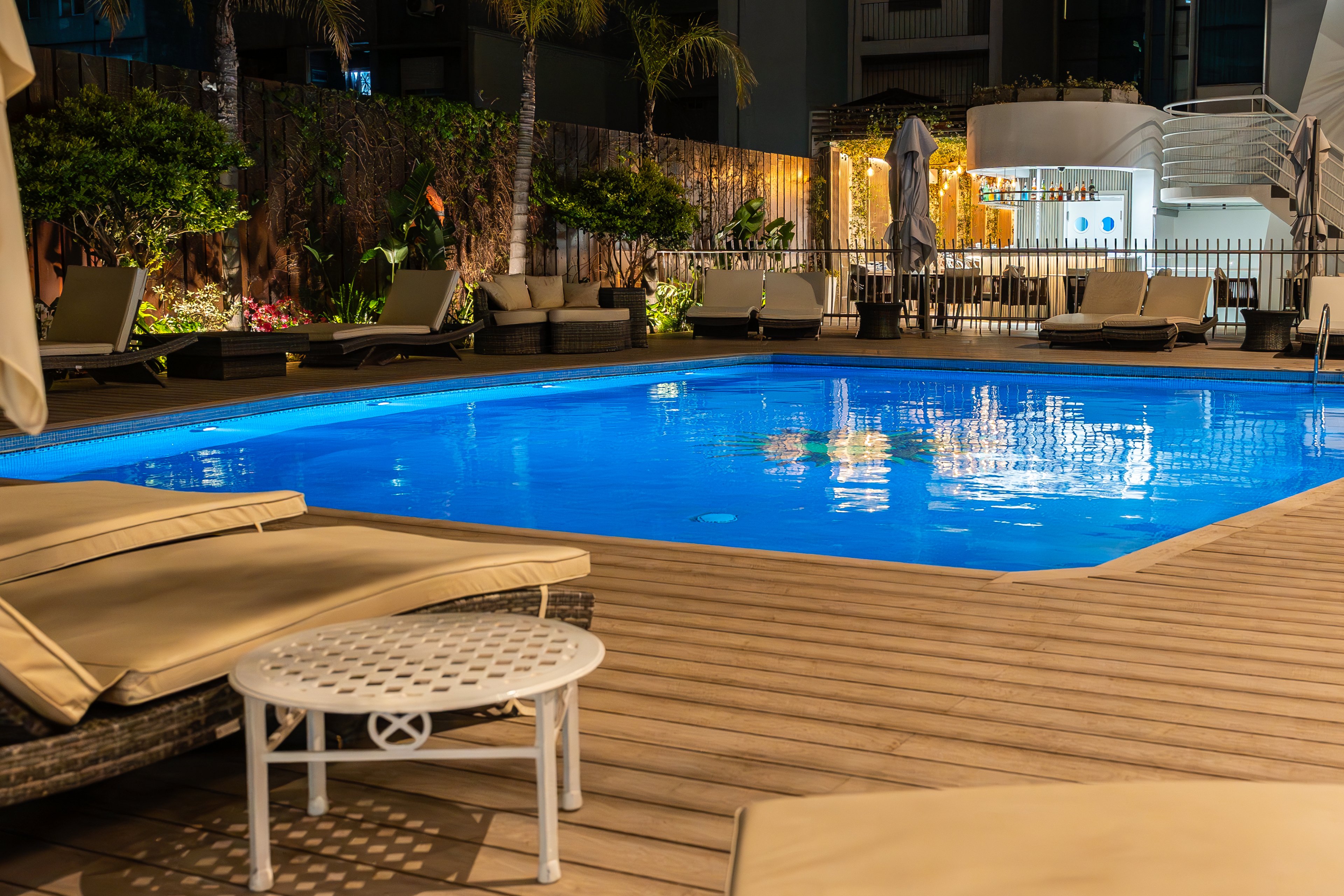 Holiday Inn Rosario 72/80