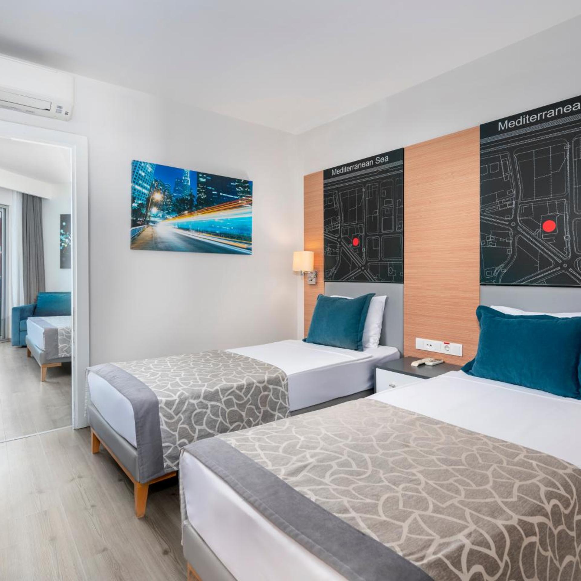 FAMILY SUPERIOR ROOM