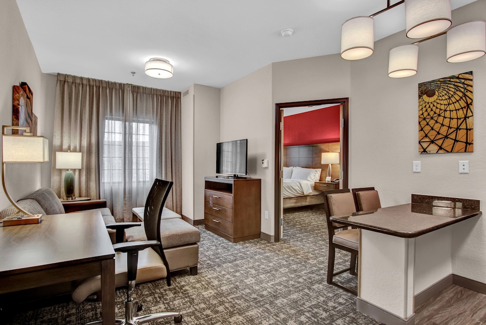 Staybridge Suites Salt Lake-West Valley City 39/70