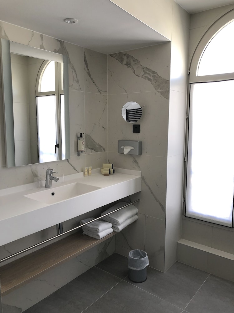 Best Western Plus Hotel du Pont Wilson 14/35