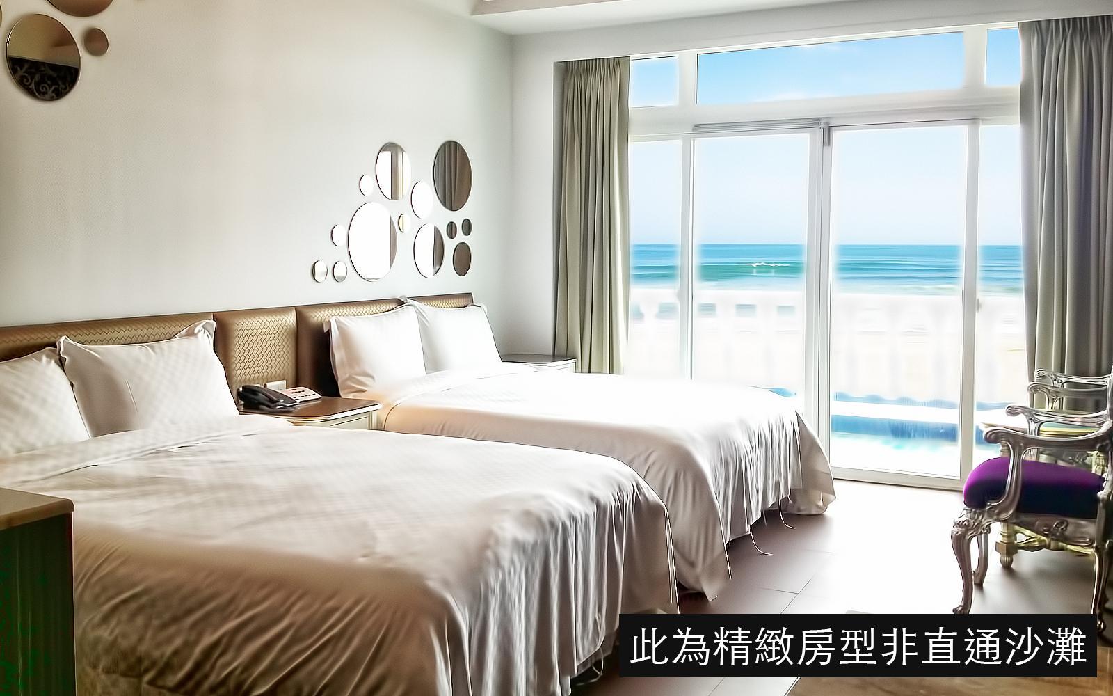 Elegant, Family, 2 Double Beds, Sea View, No Bathroom