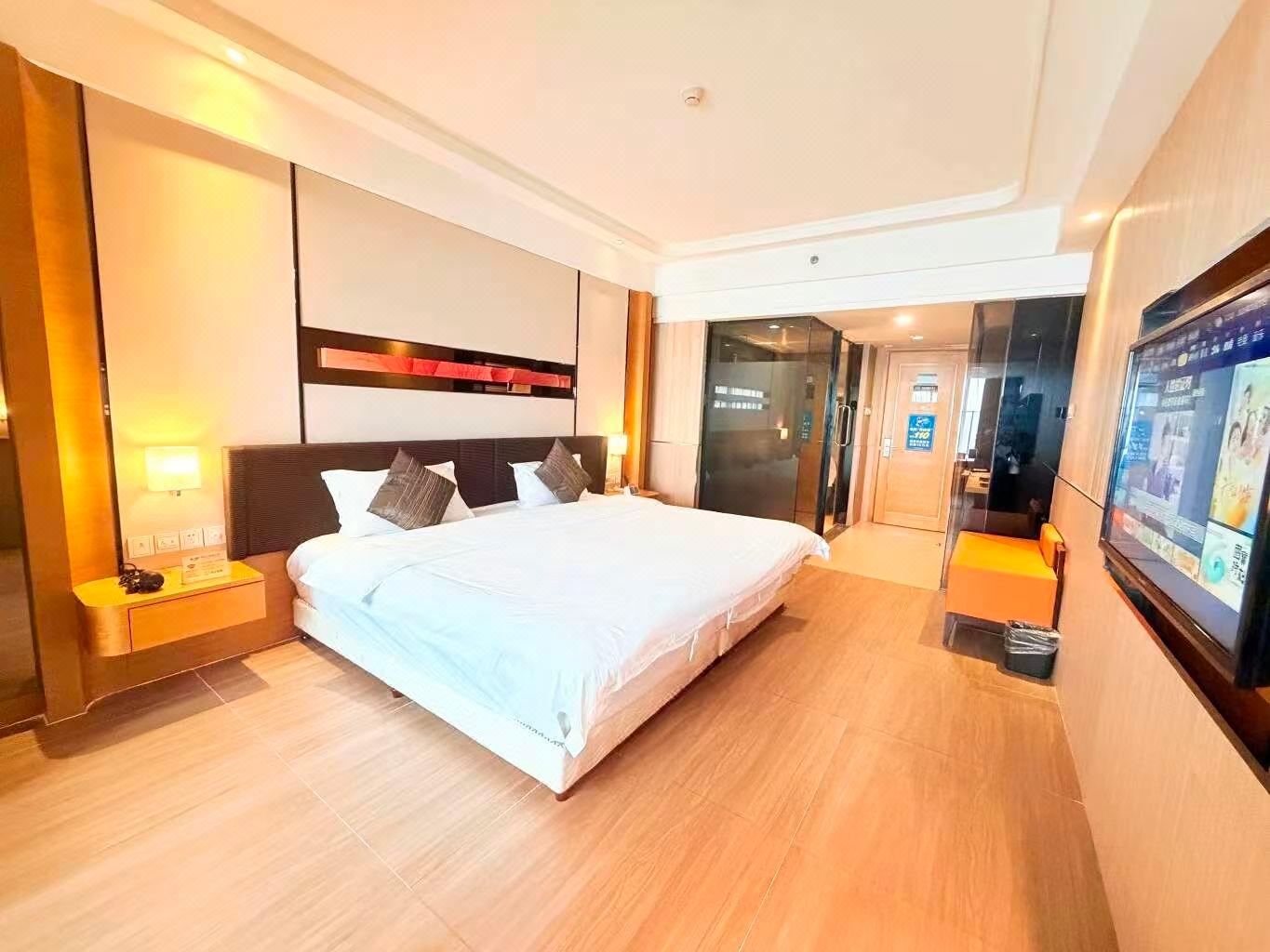 Foshan Shunde Austin Baili Apartment 32/64