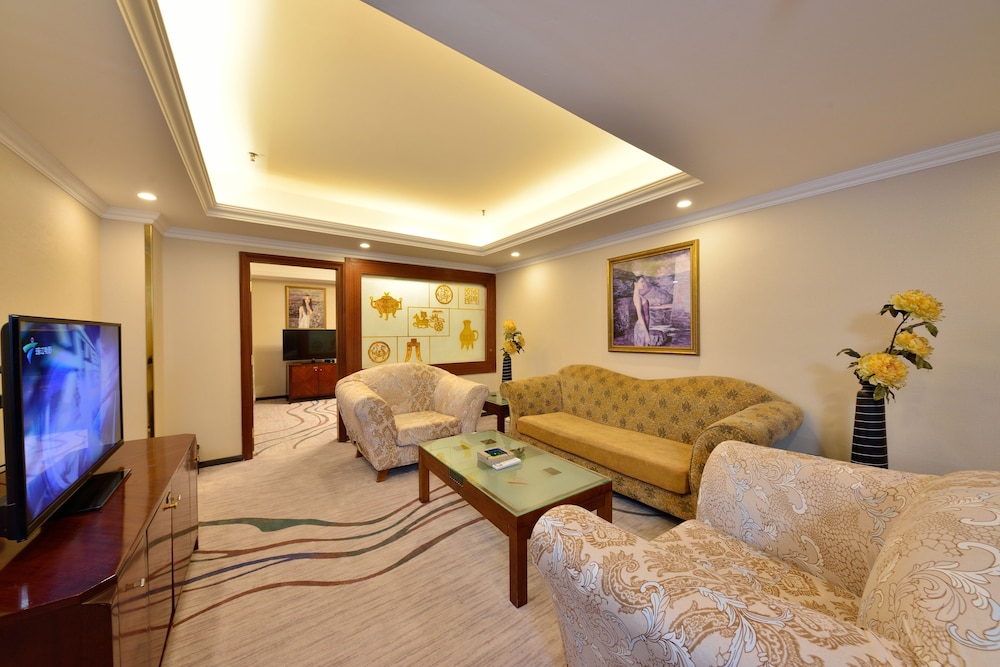 Haijun Hotel 35/50