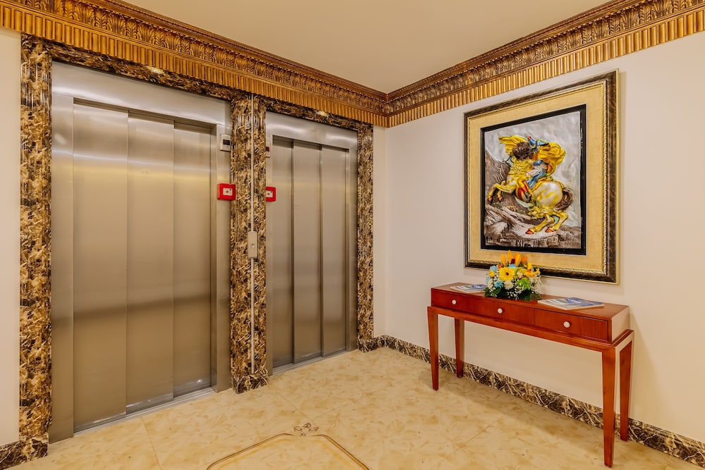 Monicca Collection Suites and Residences 20/74